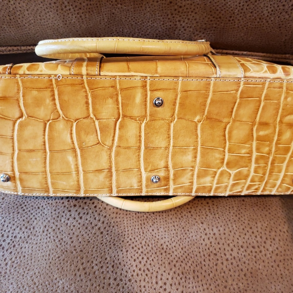 Purse - Picture 4 of 4